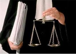 اطاله دادرسی به کل تشکیلات قضایی لطمه می زند-لزوم نظارت دستگاه قضا بر کار وکلا